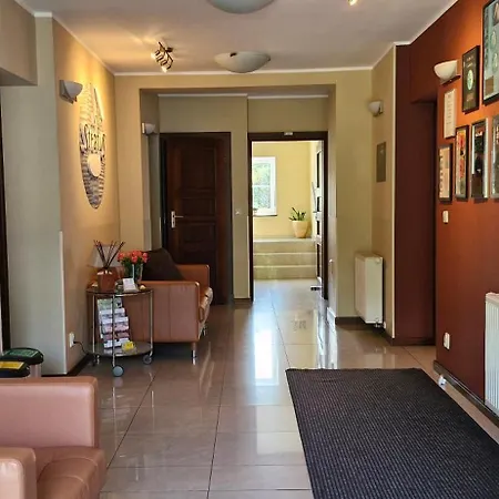 Bed & Breakfast Stratus 3*